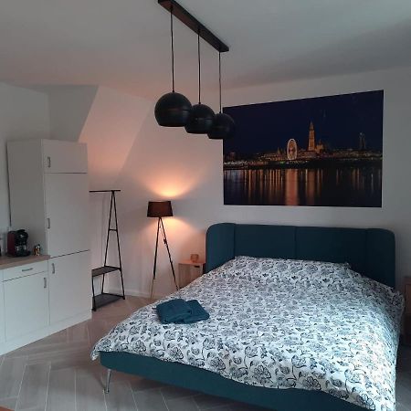 Suite City Center In Quiet Street & Airco Antwerpen Bagian luar foto