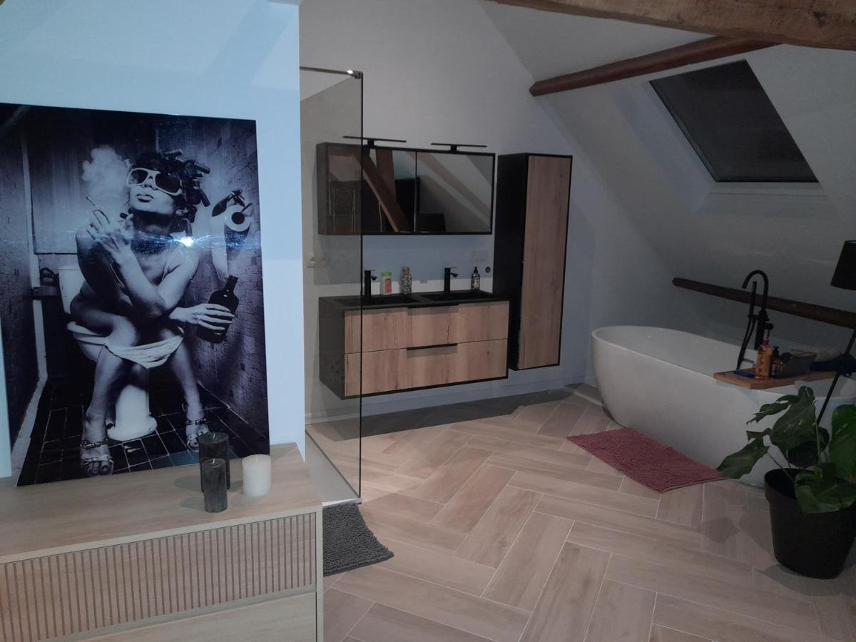 Suite City Center In Quiet Street & Airco Antwerpen Bagian luar foto