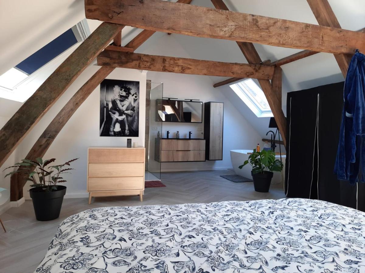 Suite City Center In Quiet Street & Airco Antwerpen Bagian luar foto