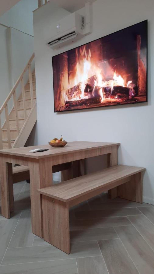 Suite City Center In Quiet Street & Airco Antwerpen Bagian luar foto