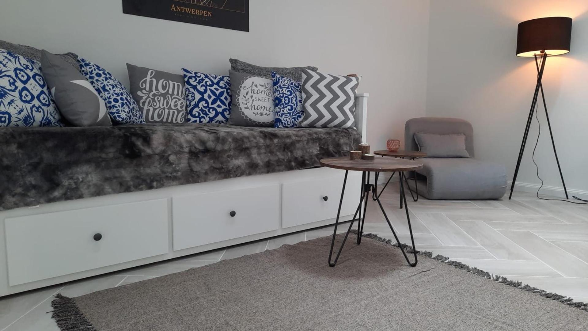Suite City Center In Quiet Street & Airco Antwerpen Ruang foto